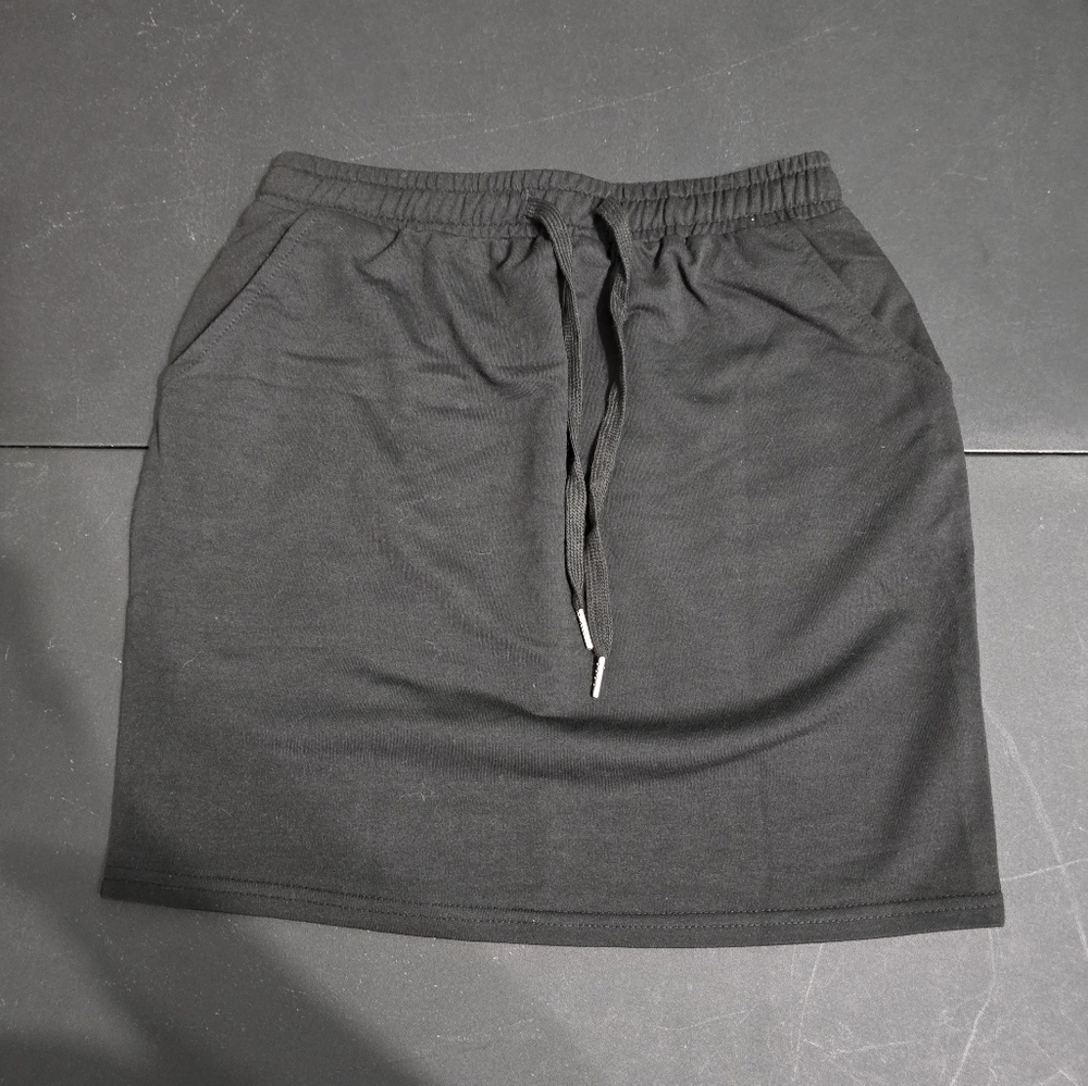 Shein Black Women's Mini Skirt With Pockets Size Small 4
